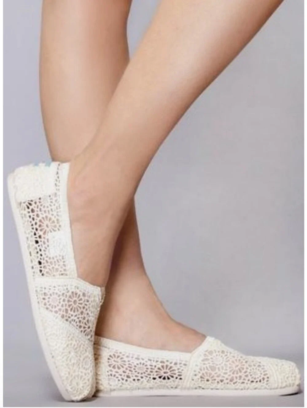 TOMS Alpargata Natural Moroccan Crochet Slip-On Flats Ivory Women's Size 6 - Picture 2 of 11